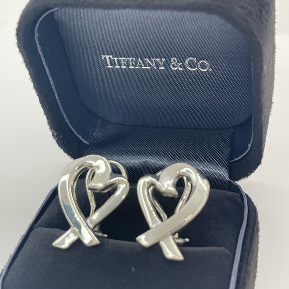 Tiffany & Co. Vintage Large Paloma Picasso Loving Heart Earrings - Picture 8 of 16
